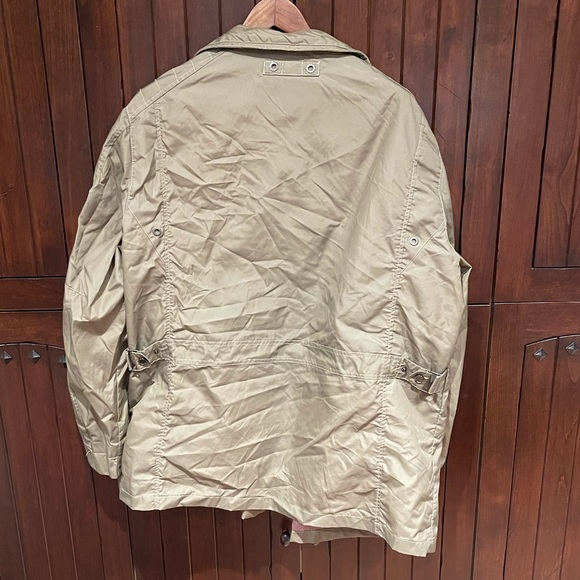 Jacket - Picture 7 of 8